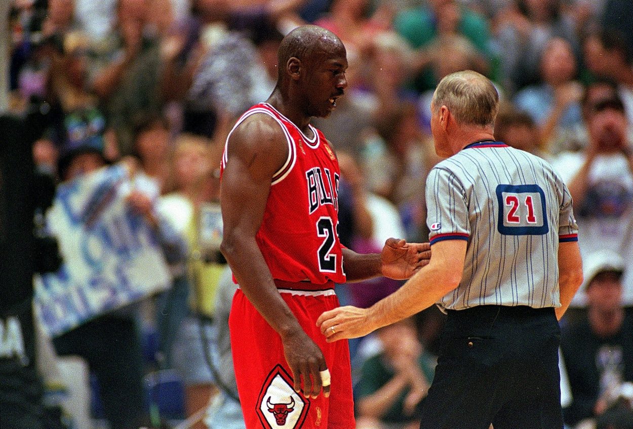 Michael Jordan Savagely Taunted a Top Defensive Foe by Counting Down From  40 After Every Basket: 'If He Gets to 0, He Got 40