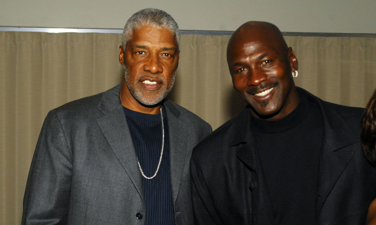 Julius Erving Details His Battles With a Young Michael Jordan: 'I ...