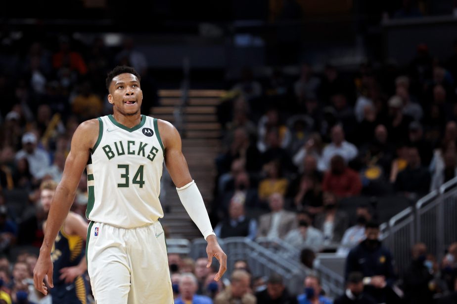 Giannis Antetokounmpo Focused On a Repeat but Is Also Ahead of Pace to ...