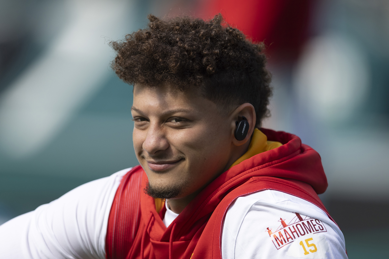 Patrick Mahomes Kansas City Chiefs Youth Mainliner Player Name