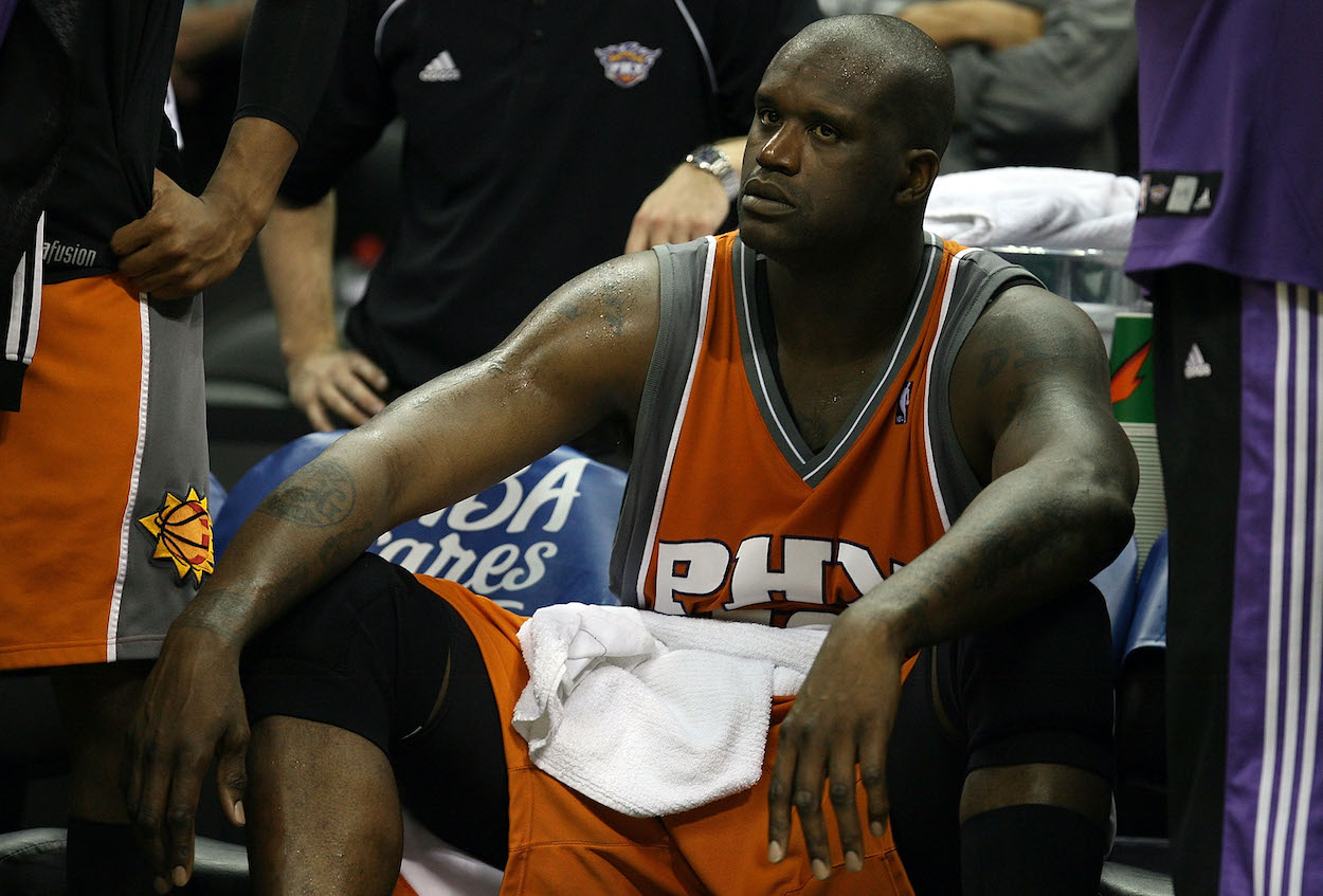 Grant Hill explains why Shaquille O'Neal choked out a Suns teammate before  a game 