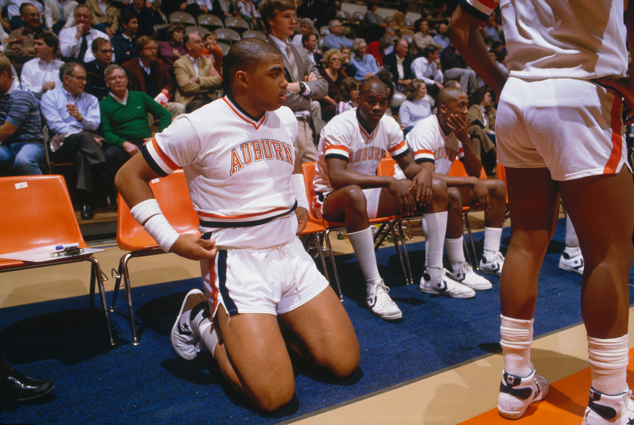 Charles Barkley Had The Yugoslavians Scratching Their Heads In 1983 Just Because Hes Fat 4490