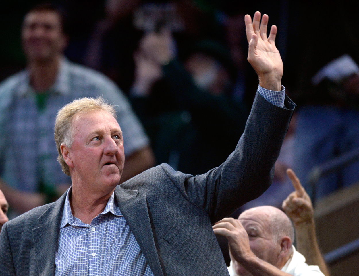 Larry Bird dazzled us 32 years ago by scoring 47 points — with his left hand