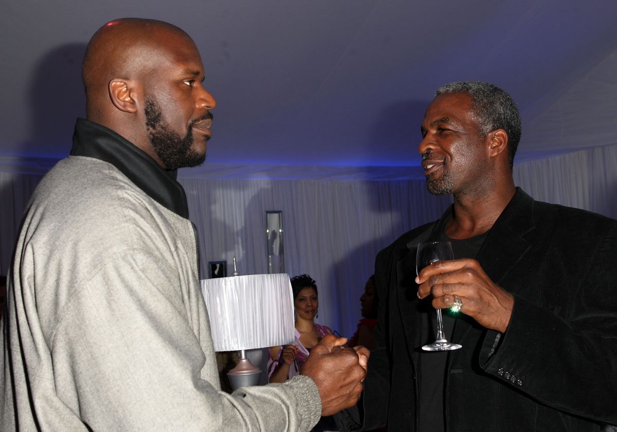 Shaquille O'Neal Was the Toughest Player Charles Oakley Ever Guarded in the  NBA: 'He Was Just Big and the One Thing He Liked to Do Was Dunk on You'