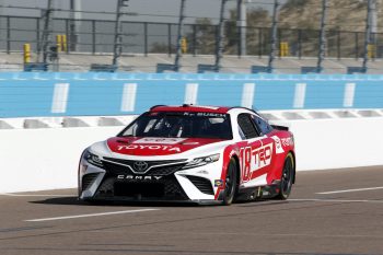 Kyle Busch drives at Phoenix