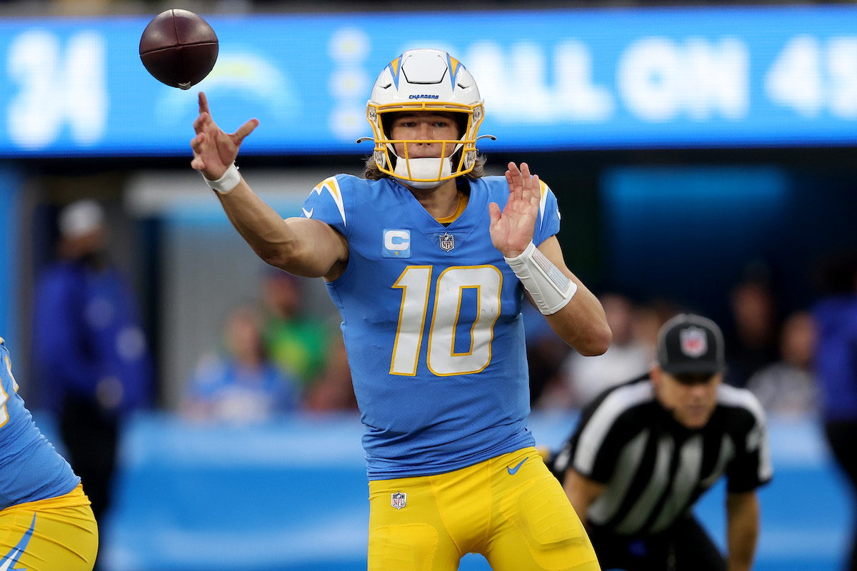 Justin Herbert, Los Angeles Chargers can't capitalize on turnovers during  their loss to the Buffalo Bills 