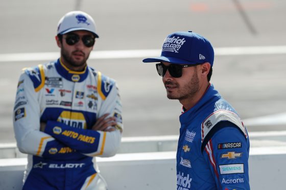 Kyle Larson Isn't to Blame for Fencing Chase Elliott and Has Smoking ...