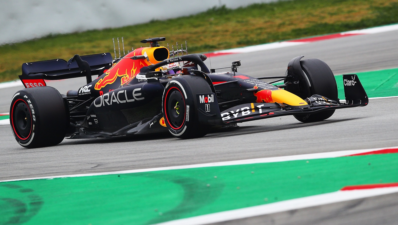 F1 2022: Max Verstappen To Defend Title In Oracle Red Bull Racing Car