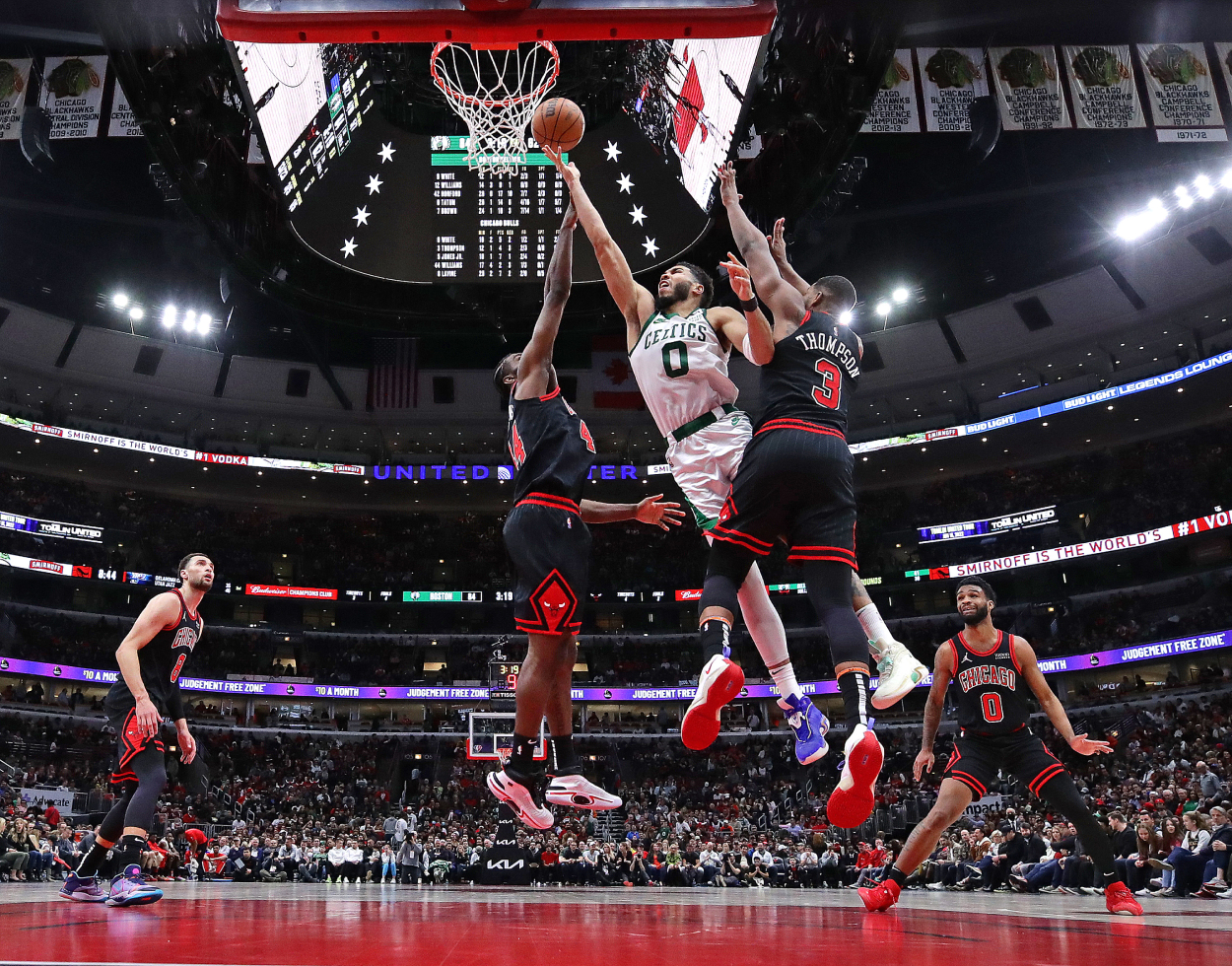 Jayson Tatum: 'I didn't even belong' in photo with Celtics legends at  All-Star