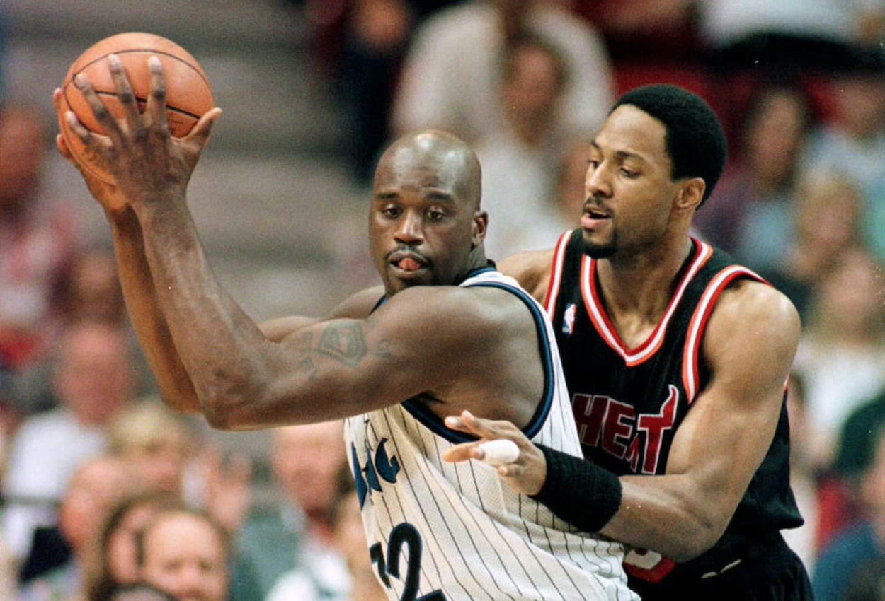 NBA Fans Debate If They Would Choose Shaquille O'Neal From His Orlando Magic  Days Or Prime Dwight Howard - Fadeaway World