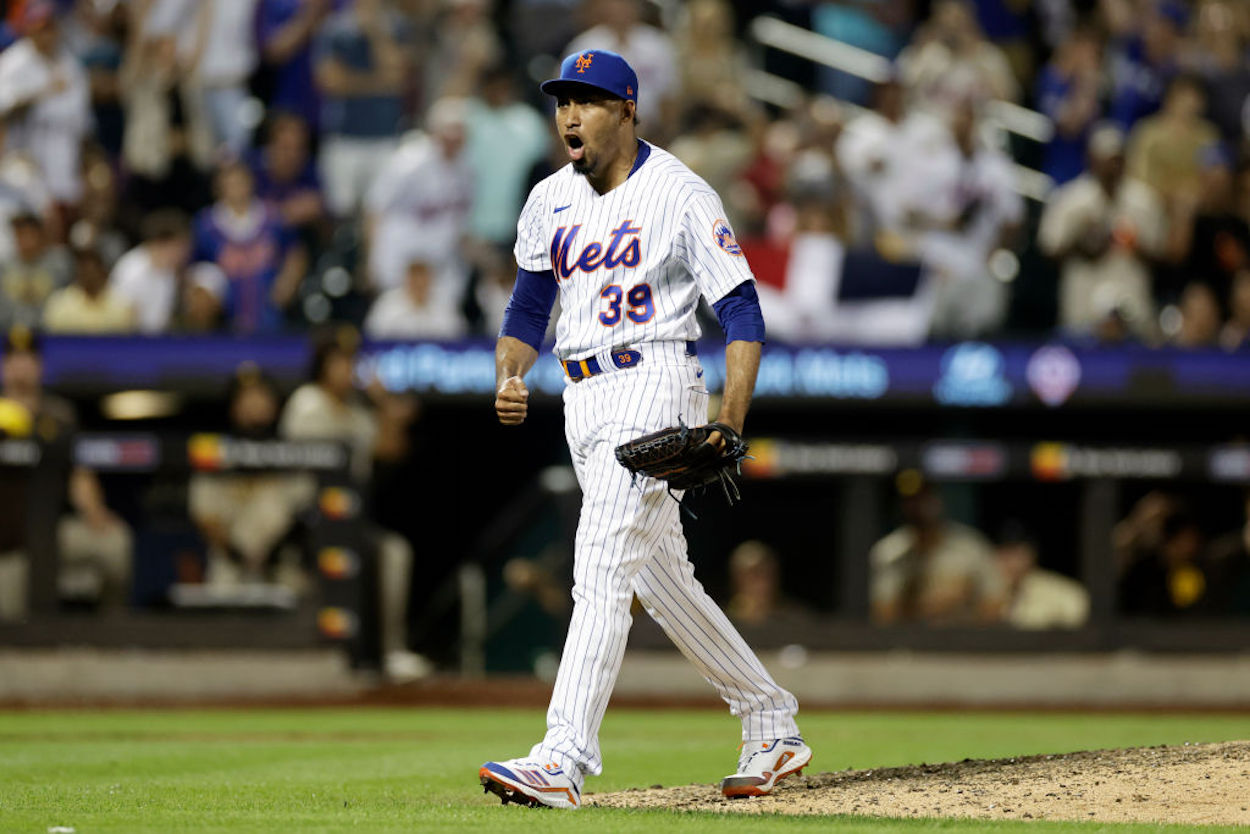 Incredible: The Mets Actually Did The Trumpets For Edwin Diaz As