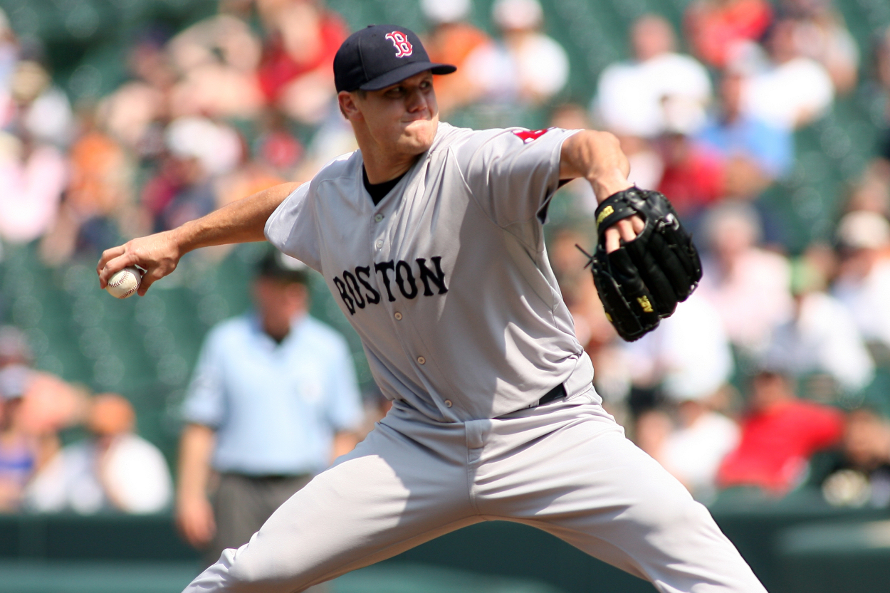 Former Red Sox pitcher Jonathan Papelbon endangers World Series
