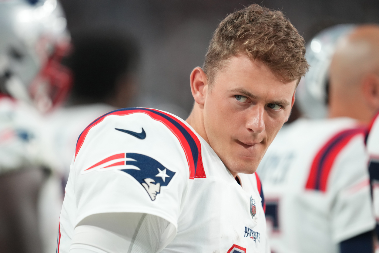 Patriots' Mac Jones looks comfortable in NFL preseason debut - Sports  Illustrated