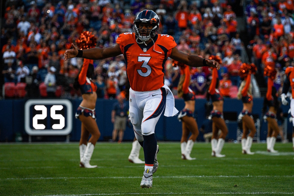 Covering the Spread: Monday Night Football Betting Preview, Broncos at  Seahawks