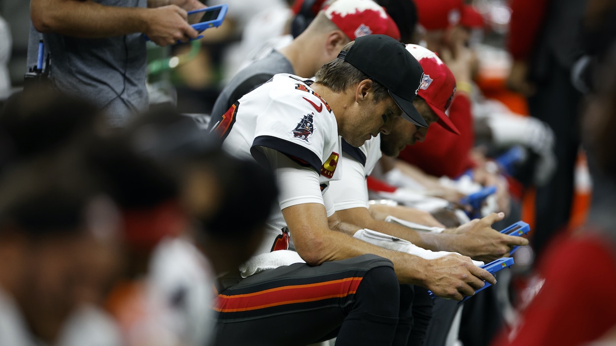 Irate Tom Brady slams down tablet in frustration on sideline as