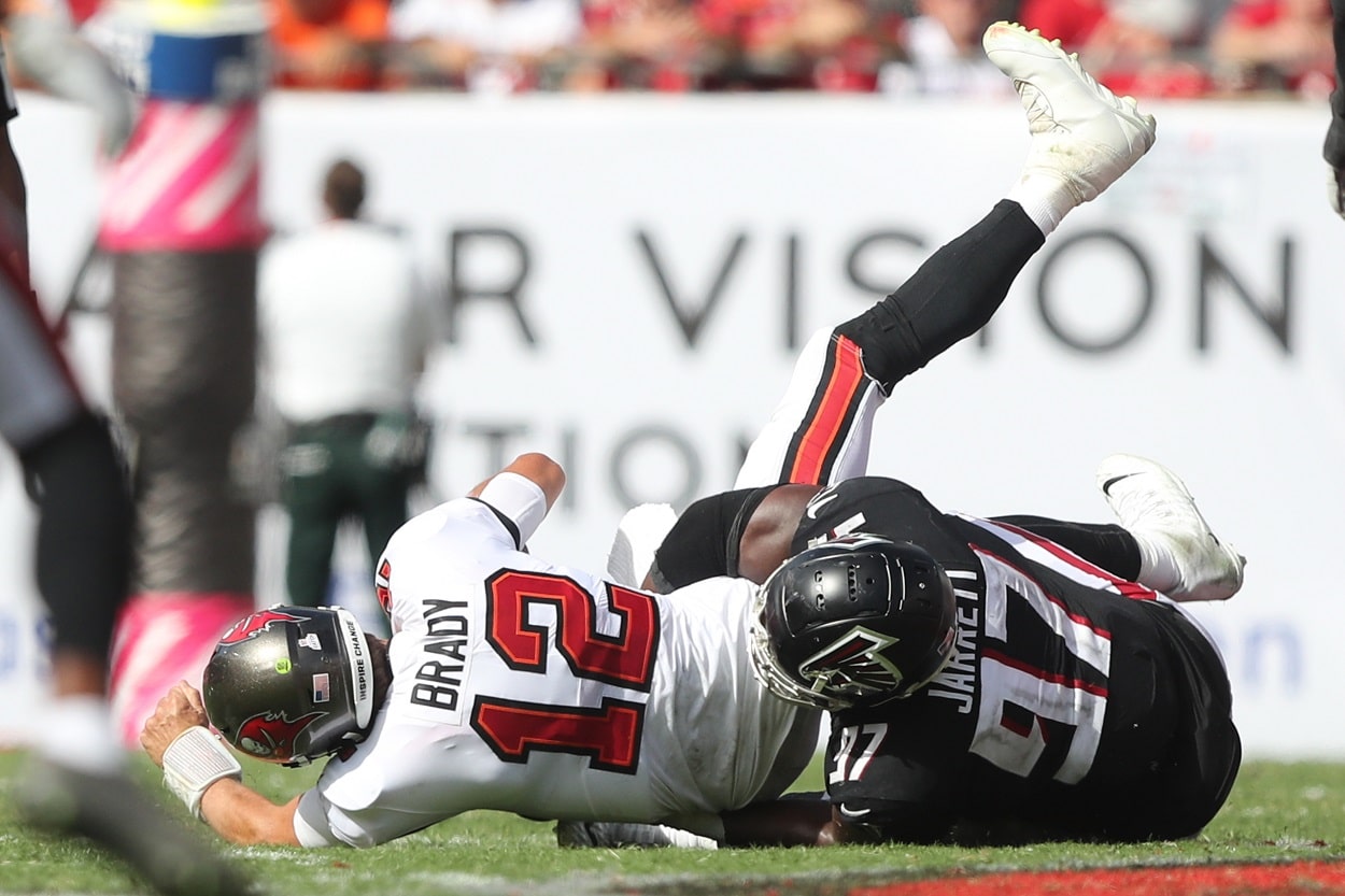 Tampa Bay Buccaneers sack Marcus Mariota, Atlanta Falcons 21-15 