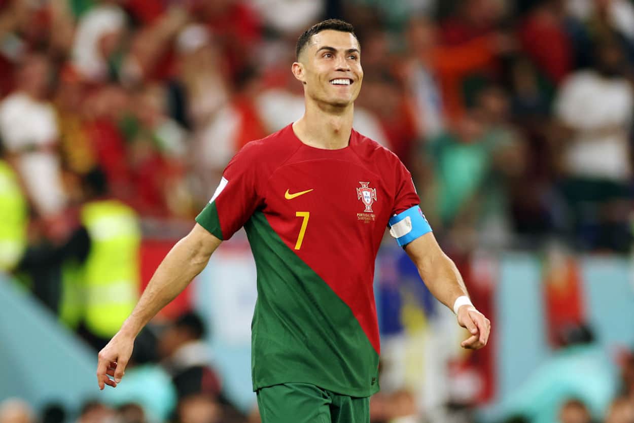 World Cup 2022: Cristiano Ronaldo receives three-year, $225 million offer  from Saudi Arabia club