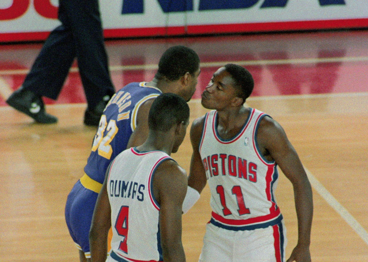 Isiah Thomas, Magic Johnson go through waves of friendship on NBA TV