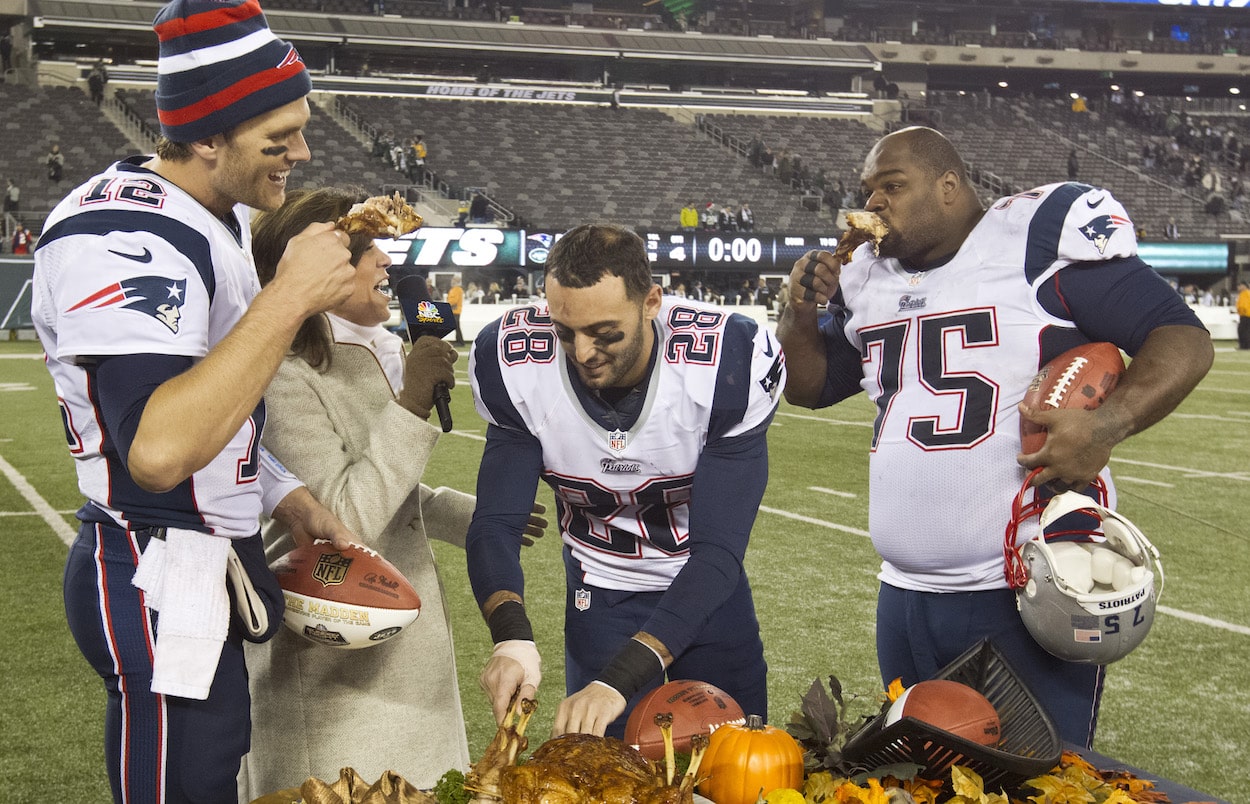 Deshaun Watson's 4 TDs lead Texans' Thanksgiving win over Lions