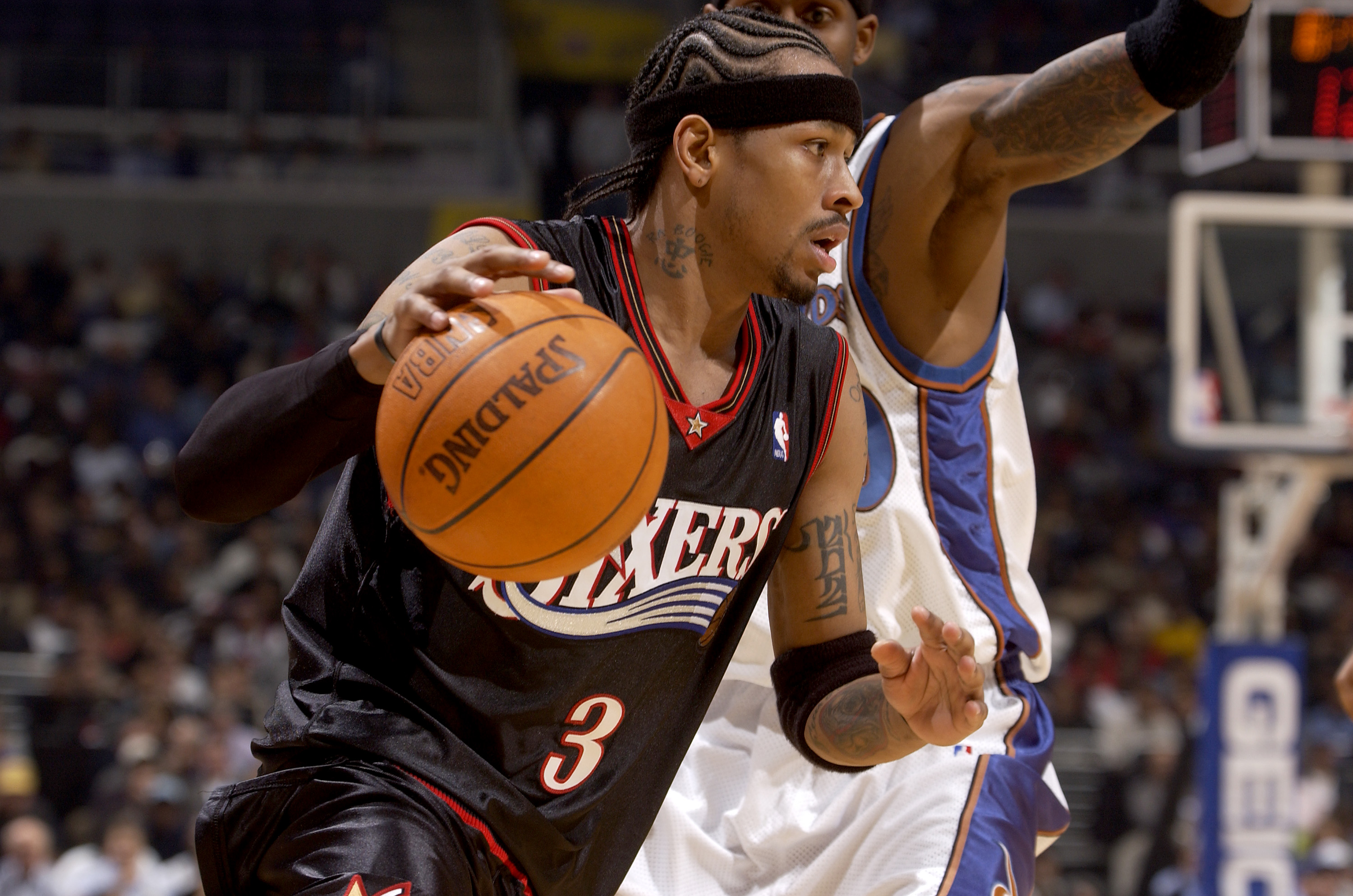 Don't do that again because he's gonna pay my fine” — Allen Iverson looks  back on his “big brother” Vernon Maxwell protecting him - Basketball  Network - Your daily dose of basketball