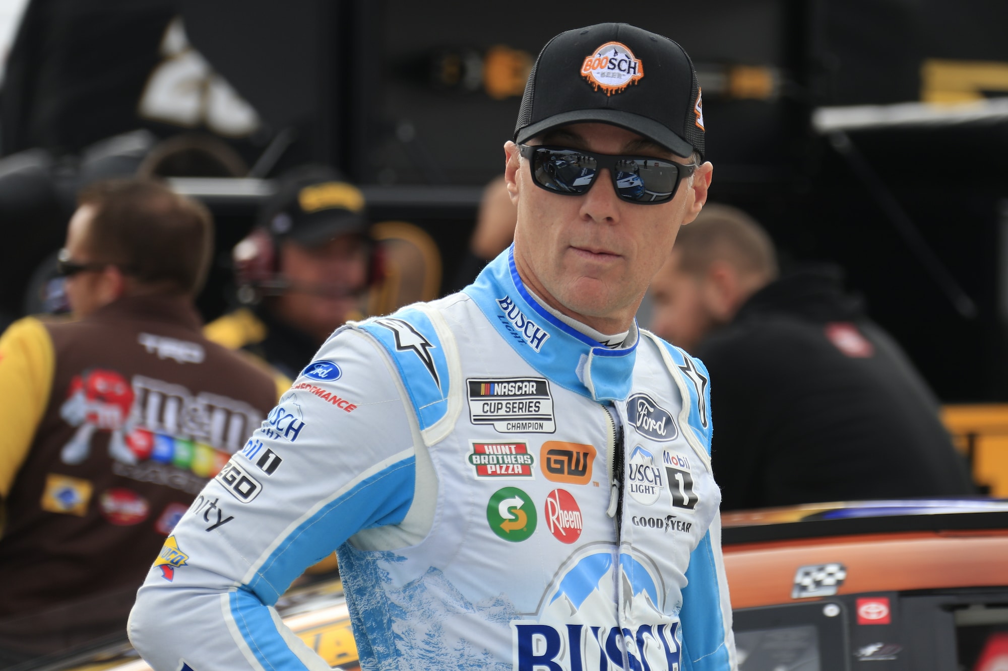 Kevin Harvick's Curious Twitter Response Makes Fans Wonder If He's ...