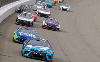 NASCAR Cup Series action at the FireKeepers Casino 400 at Michigan International Speedway on Aug. 7, 2022.