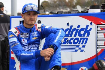 Kyle Larson sits on pit road during qualifying for the NASCAR Cup Series Xfinity 500 on Oct. 29, 2022, at Martinsville Speedway.