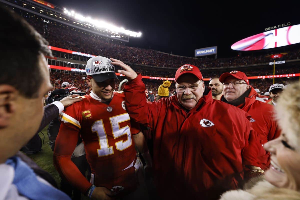 Chiefs continue pursuit of a dynasty, face Eagles in Super Bowl