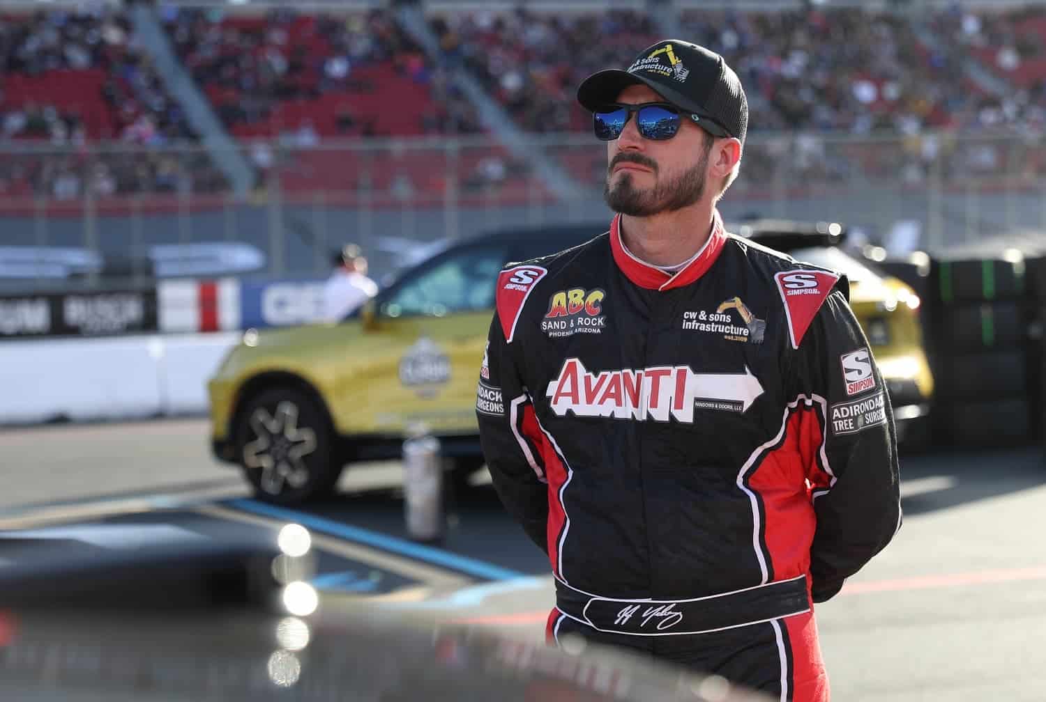 Another Year, Another Team for J.J. Yeley at Atlanta Motor Speedway