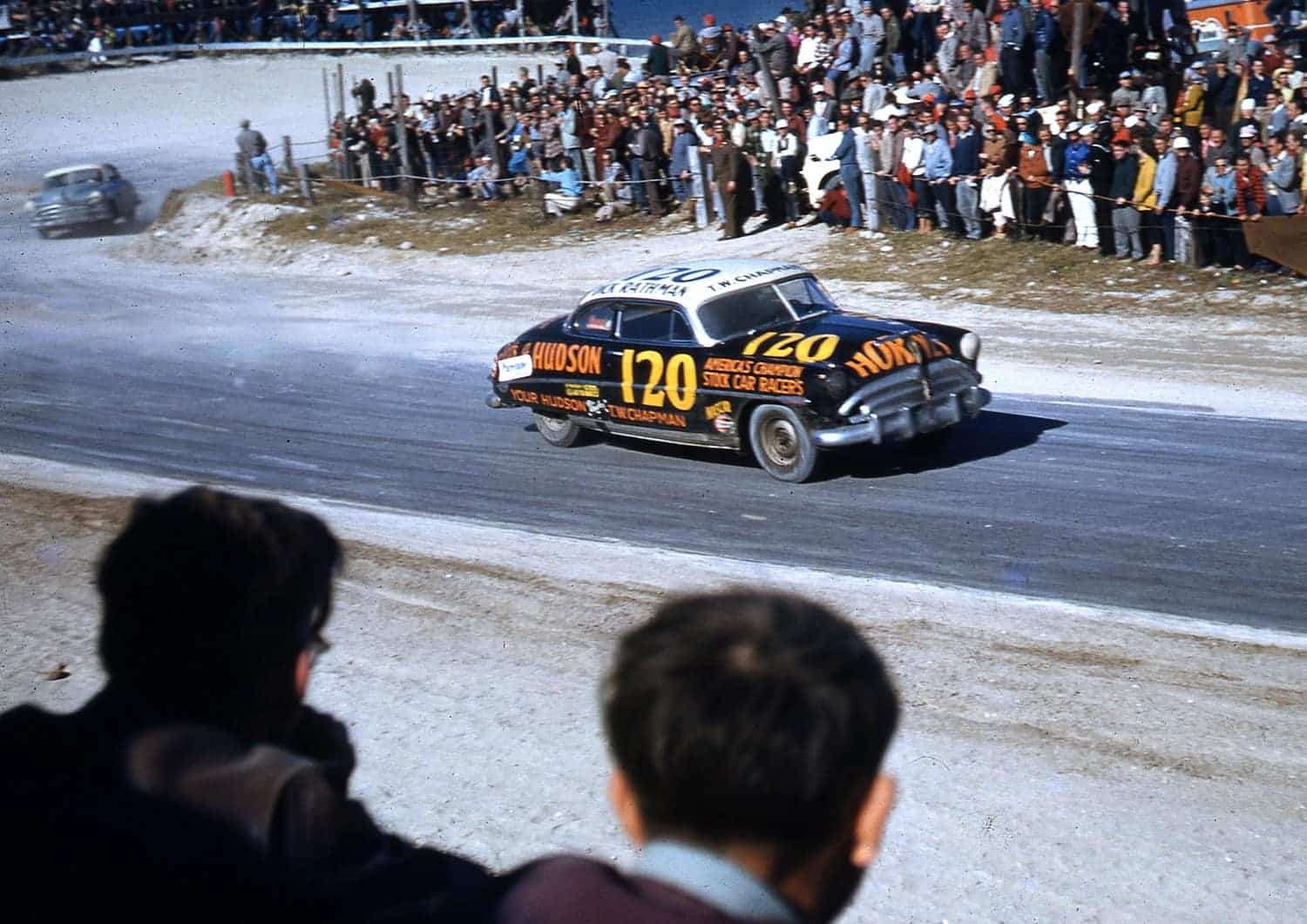 Dick Rathman starts to head down the paved Highway A1A portion of the Daytona Beach Road Course during the 1953 NASCAR Cup race. | ISC Images & Archives via Getty Images