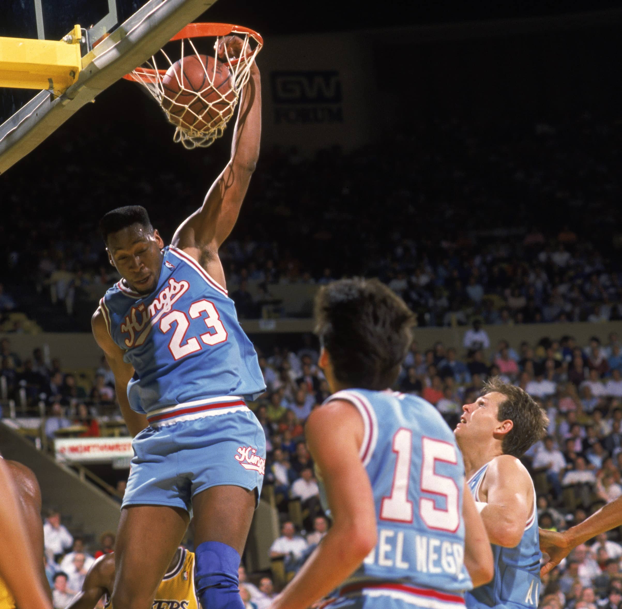 Wayman Tisdale of the Sacramento Kings dunks the ball.