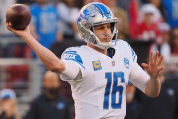 Detroit Lions quarterback Jared Goff (16) passes the ball.