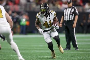 New Orleans Saints running back Alvin Kamara (41.