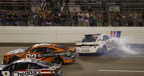 denny hamlin drives into wall at cook out race (1)