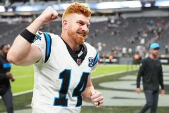 Andy Dalton celebrates win over raiders (1)