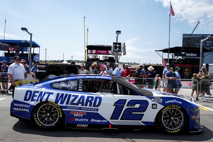 ryan blaney before atlanta playoff opener (1)