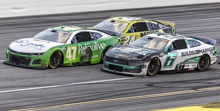 cup trio in ot at dega (1)